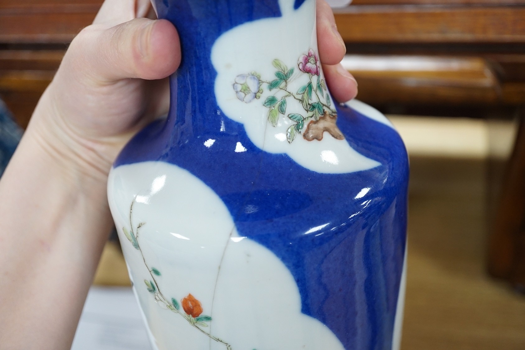 Two late 19th century Chinese porcelain vases, 31cm high, a/f